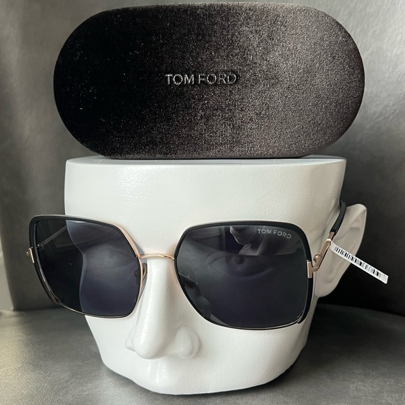 Tom Ford Raphaela TF1006 02A Sunglasses Women's Black/Rose Gold/Smoke 60mm NWT - Picture 7 of 13